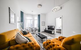 Luxury Downtown Dreams