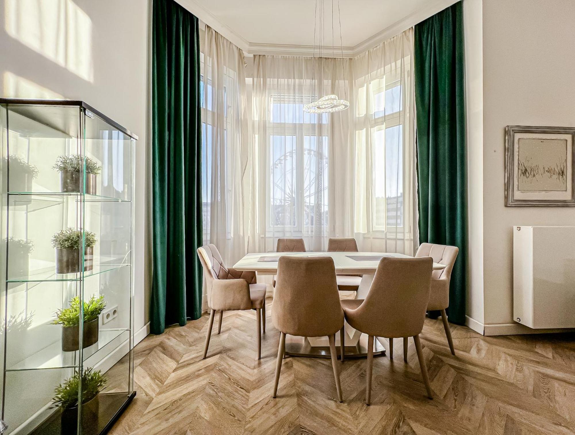 Apartamento Luxury Downtown Dreams Budapest Exterior foto